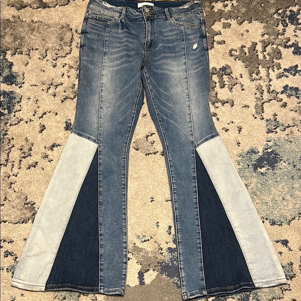 Women's Vervet Blue Flared Jeans